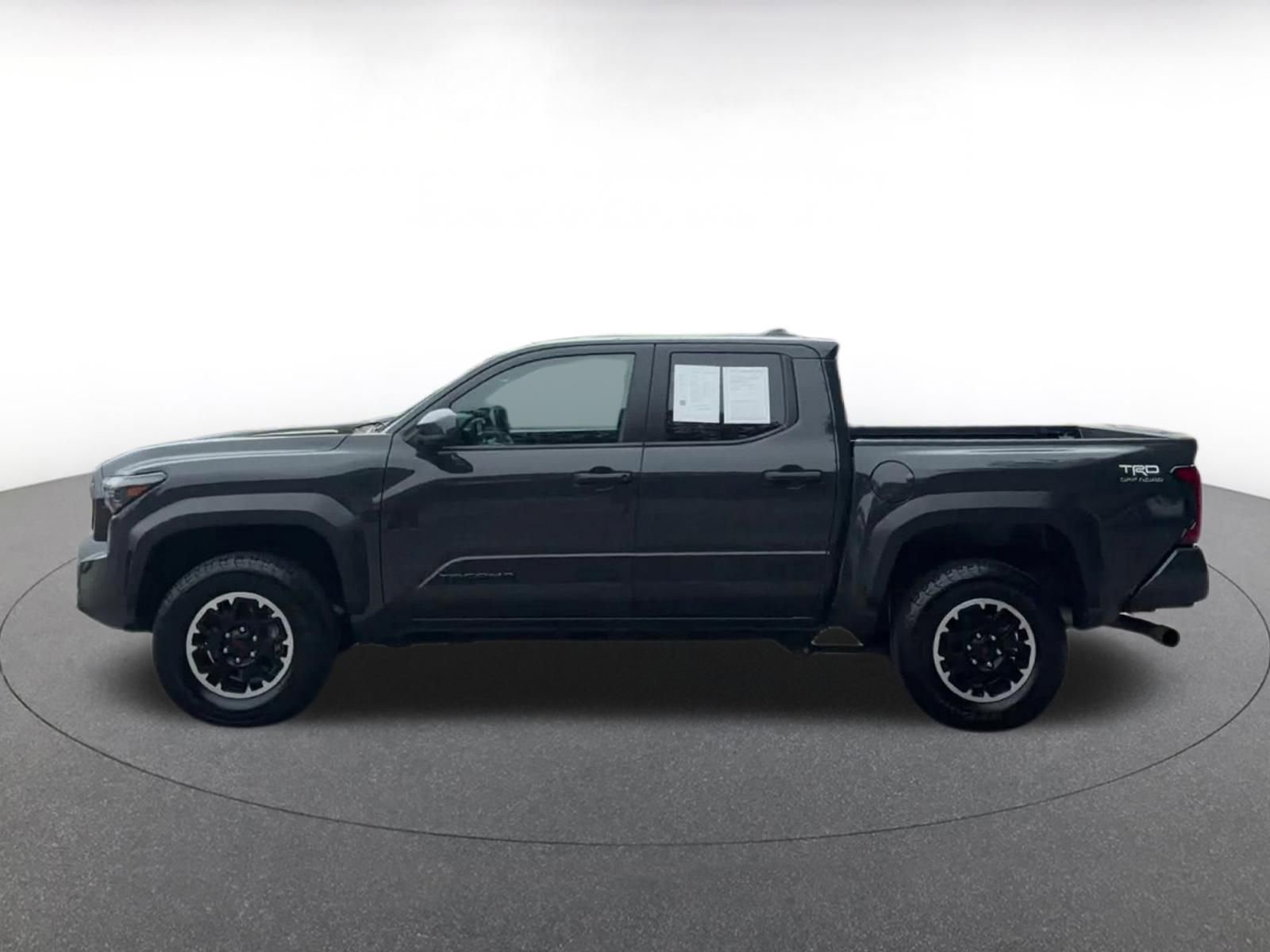 Thumbnail: 2025 Toyota Tacoma - 10