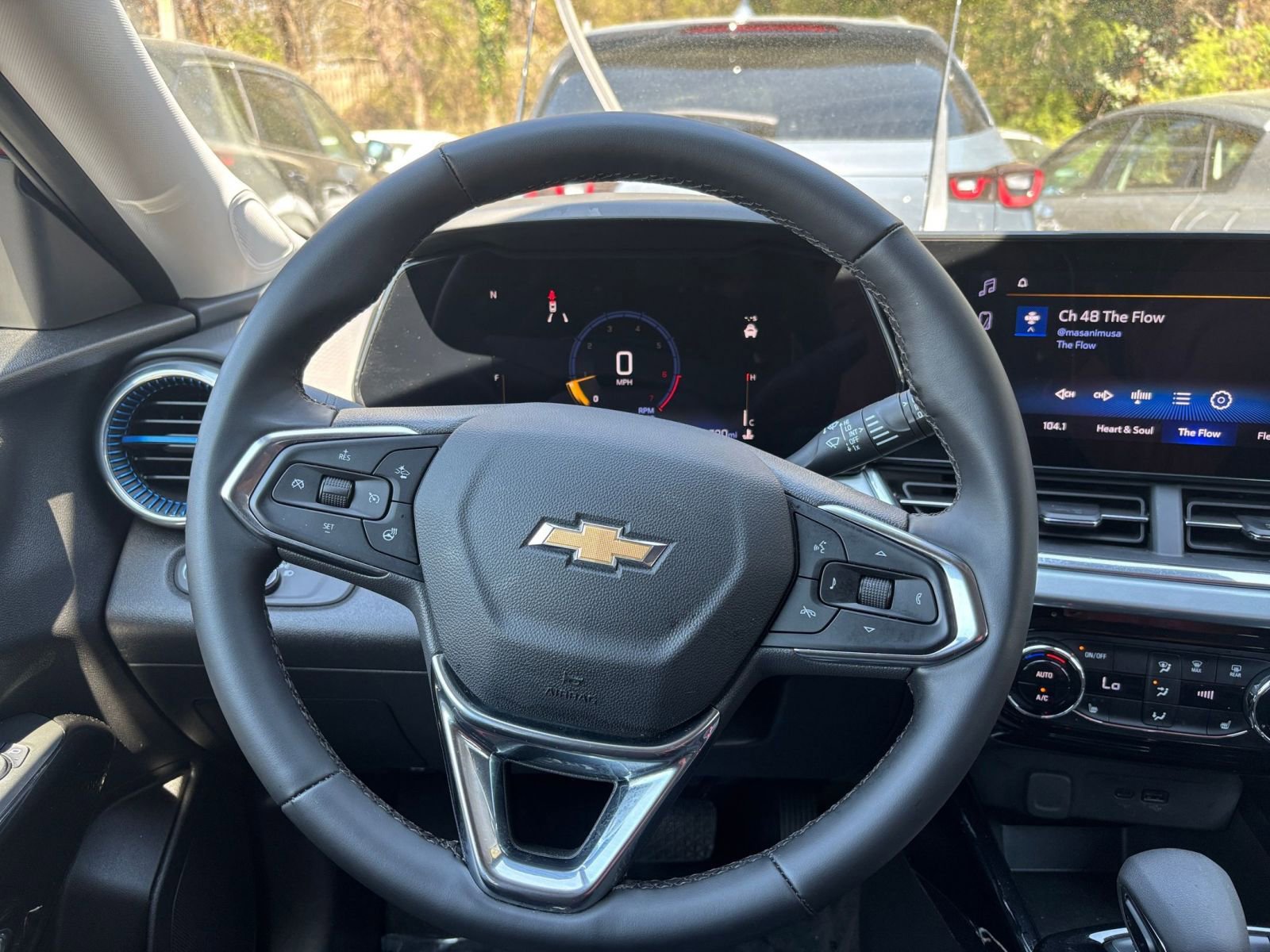 Thumbnail: 2025 Chevrolet Trax - 29