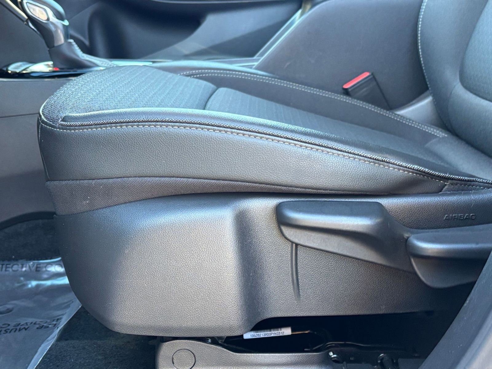 Thumbnail: 2025 Buick Encore GX - 23