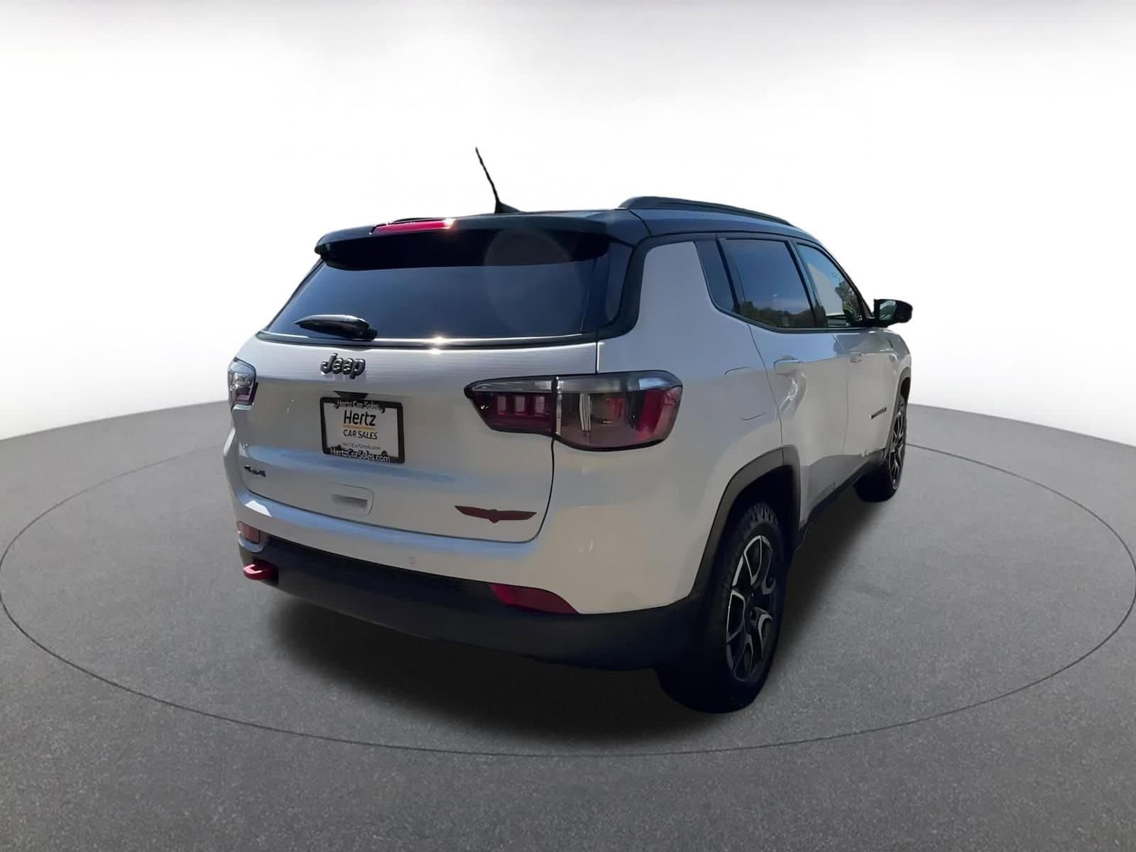 Thumbnail: 2025 Jeep Compass - 14