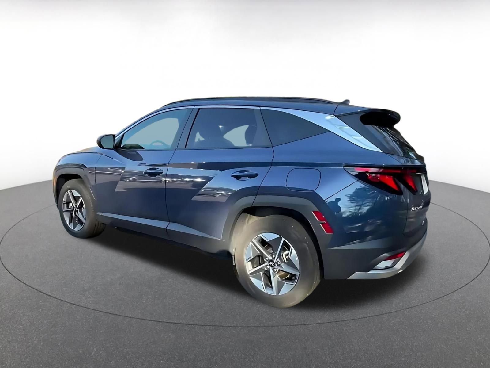 Thumbnail: 2025 Hyundai Tucson - 10