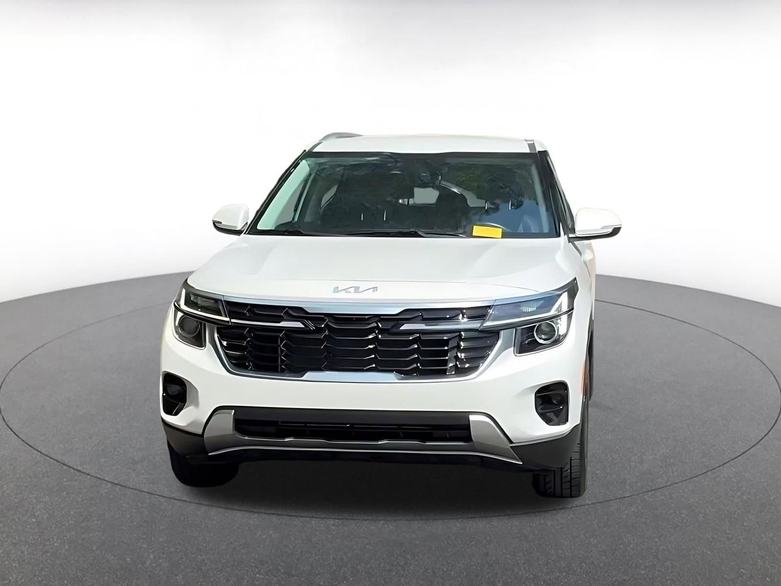 Thumbnail: 2025 Kia Seltos - 7