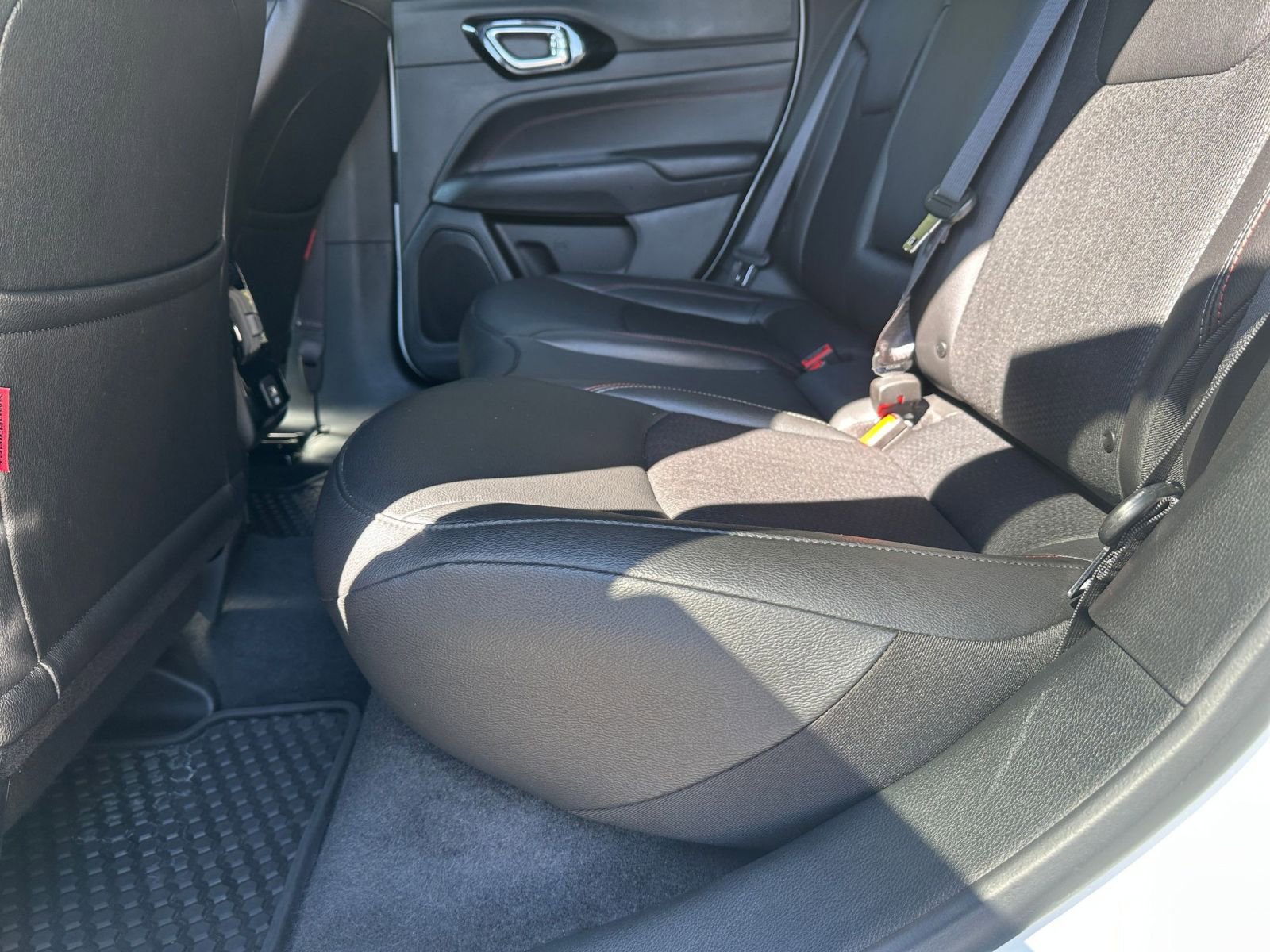 Thumbnail: 2025 Jeep Compass - 25