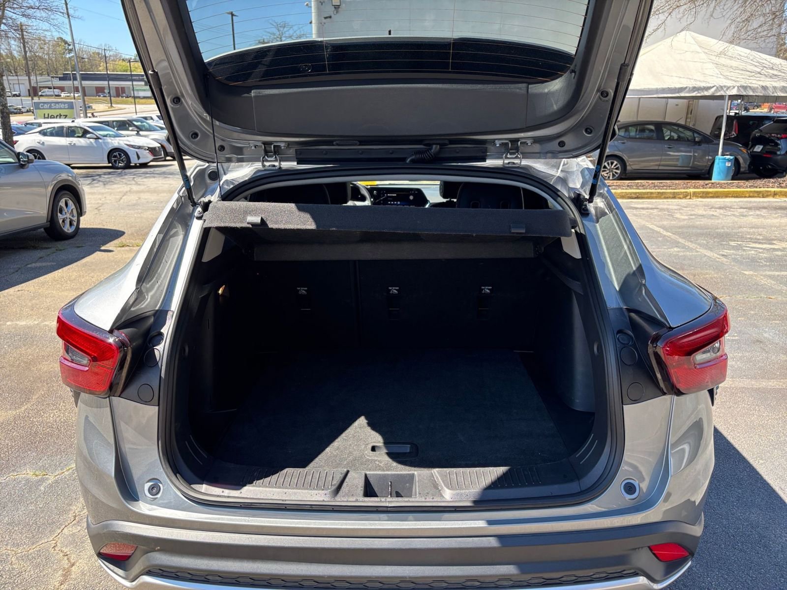 Thumbnail: 2025 Chevrolet Trax - 32