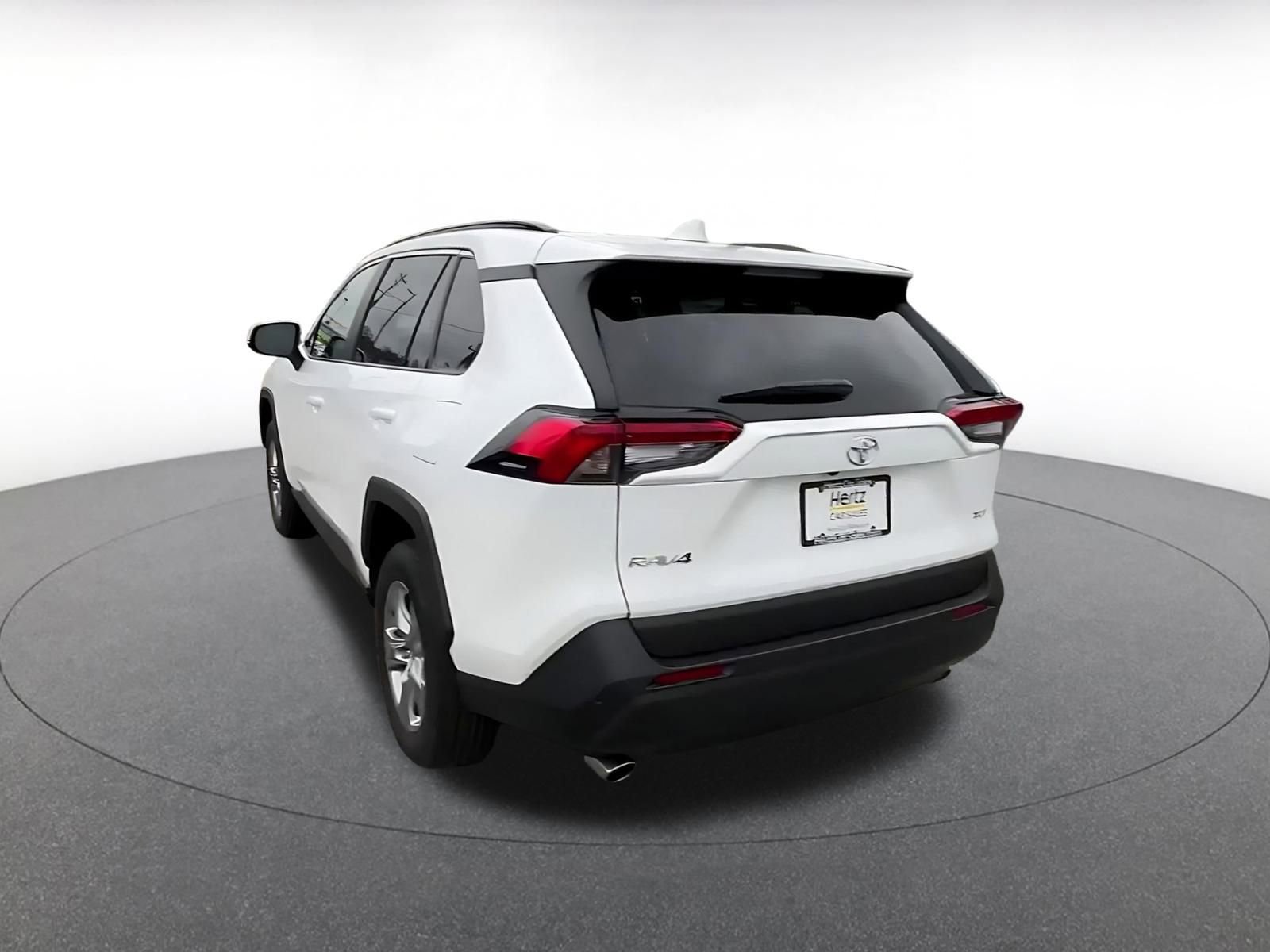 Thumbnail: 2025 Toyota RAV4 - 11