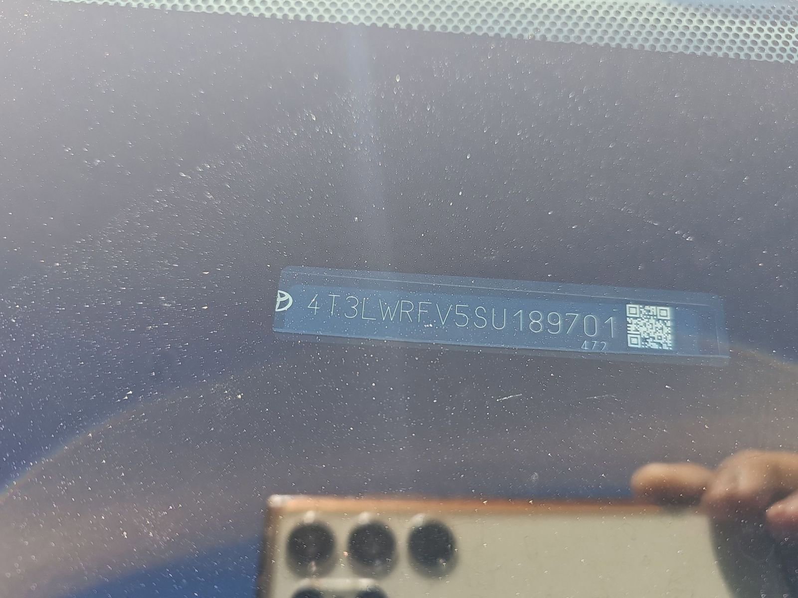 Thumbnail: 2025 Toyota RAV4 - 9