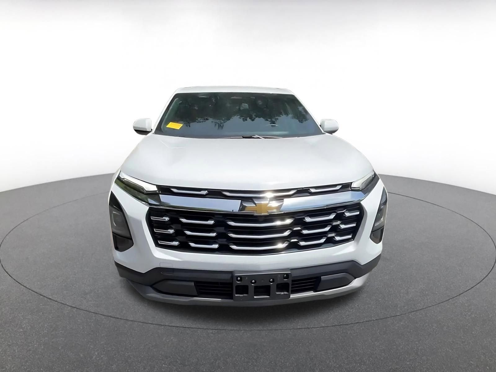 Thumbnail: 2025 Chevrolet Equinox - 4