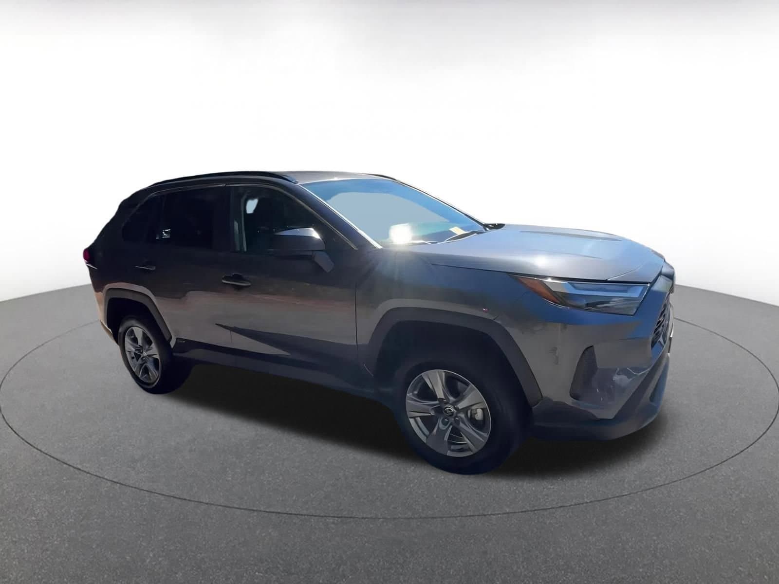 Thumbnail: 2025 Toyota RAV4 - 2