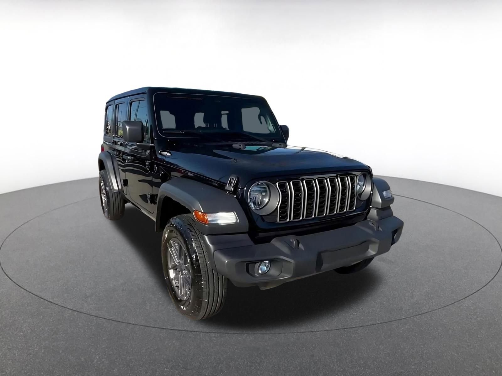Thumbnail: 2025 Jeep Wrangler - 3