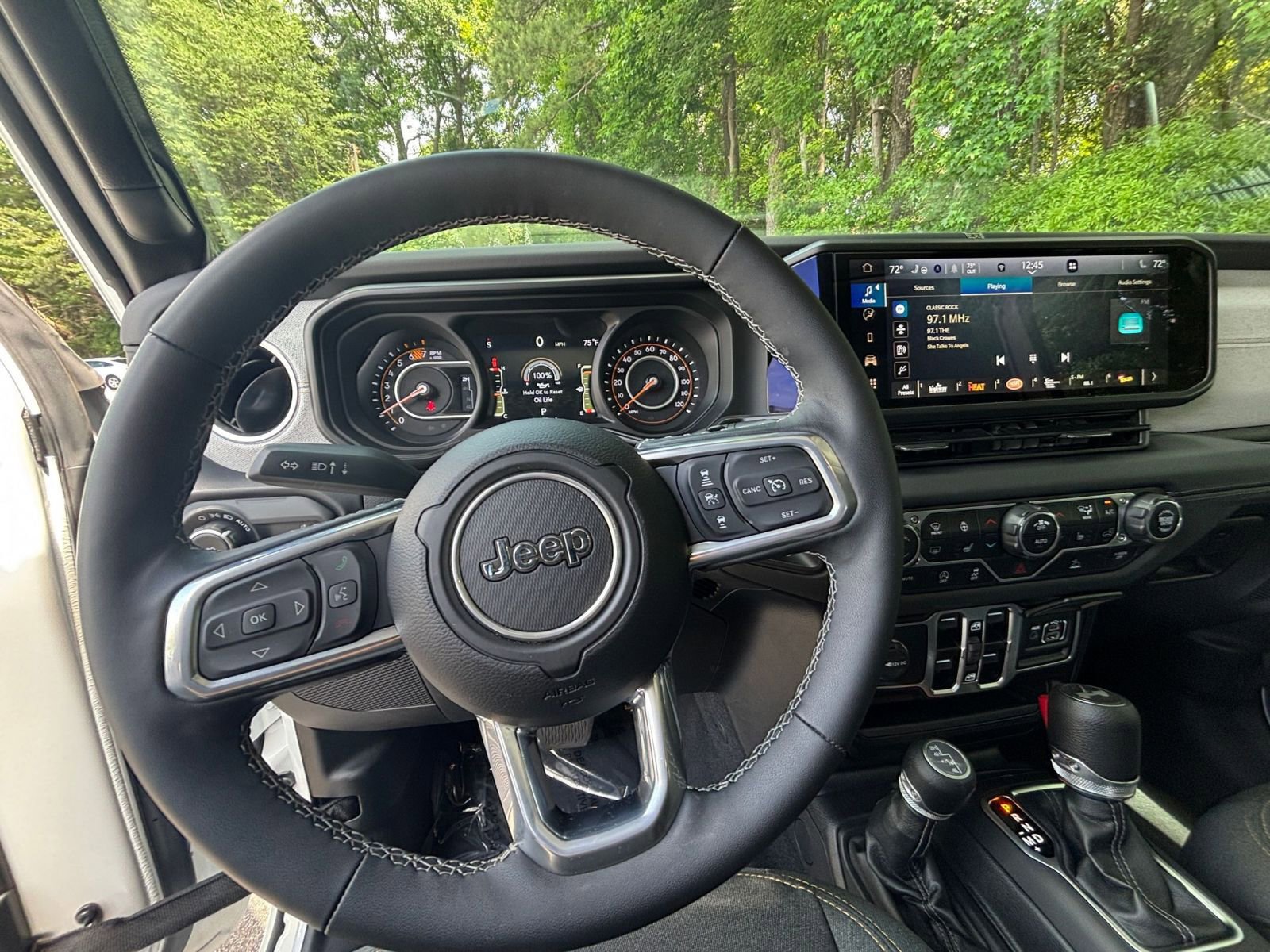 Thumbnail: 2025 Jeep Wrangler - 31