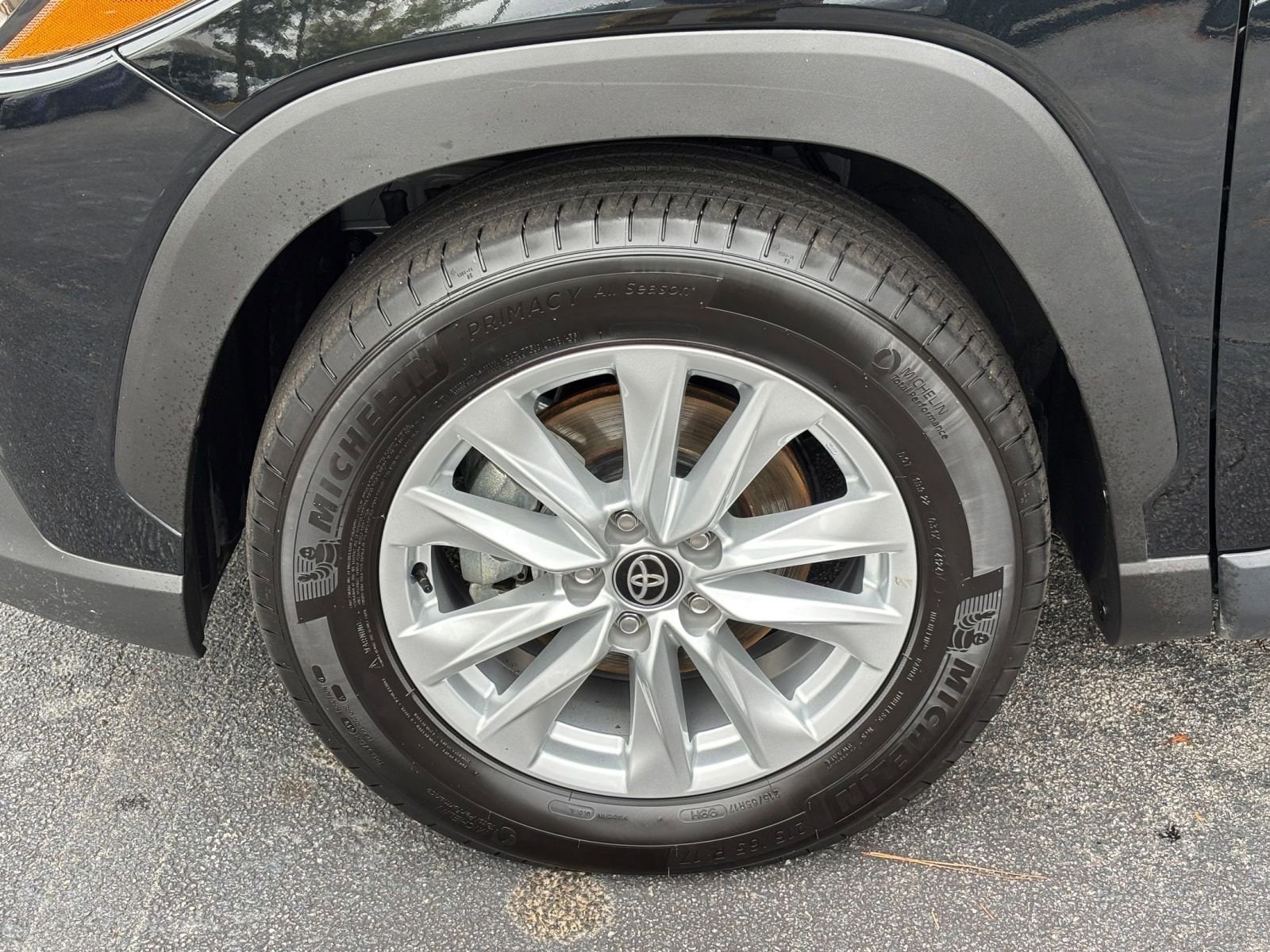 Thumbnail: 2025 Toyota Corolla Cross - 30