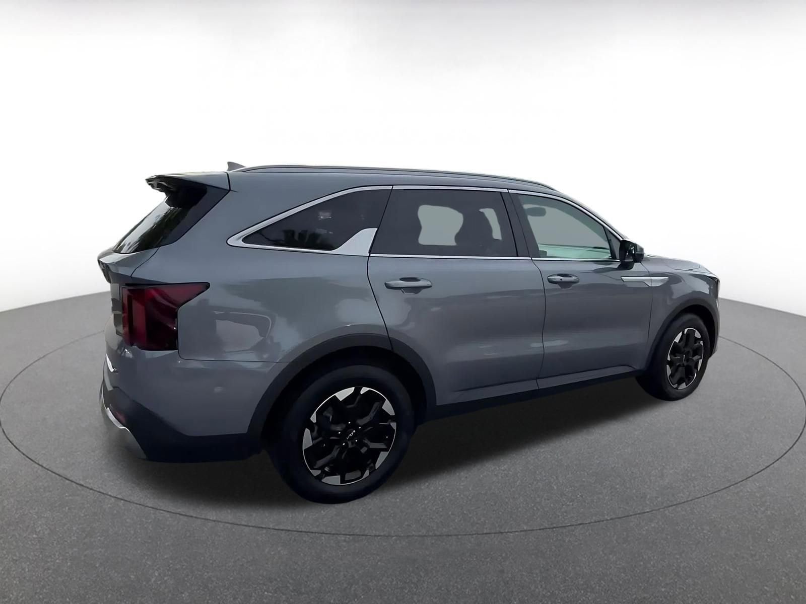 Thumbnail: 2024 Kia Sorento - 14