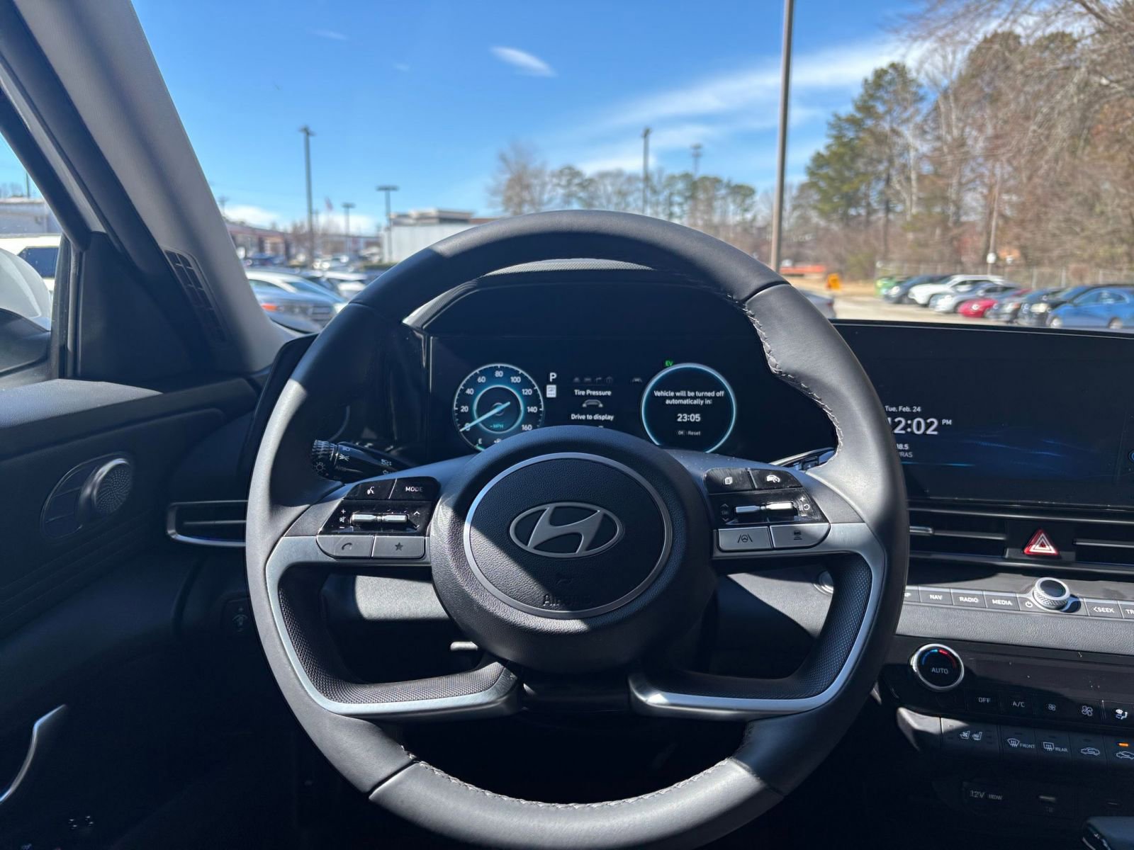 Thumbnail: 2025 Hyundai Elantra - 30