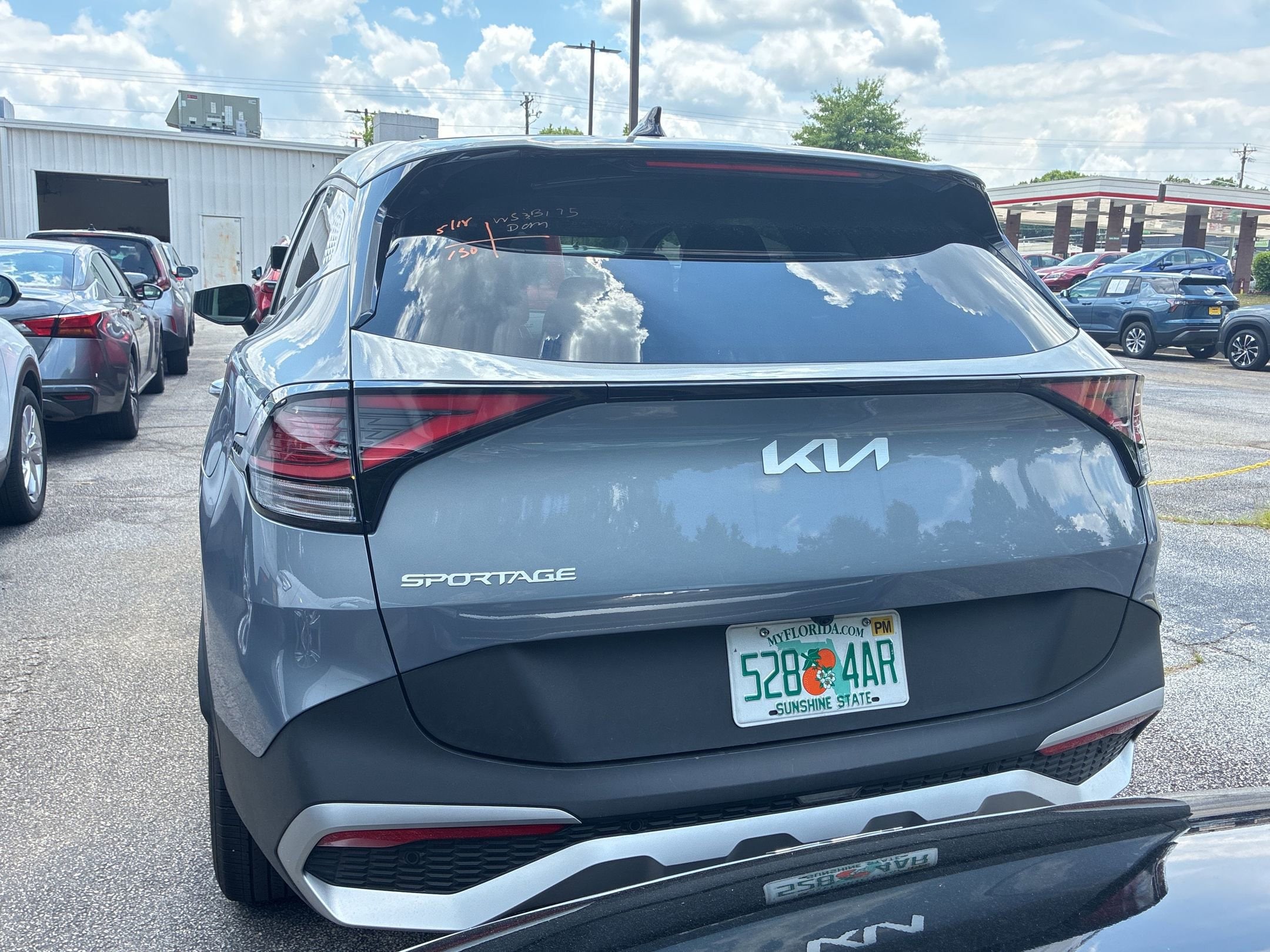Thumbnail: 2025 Kia Sportage - 8