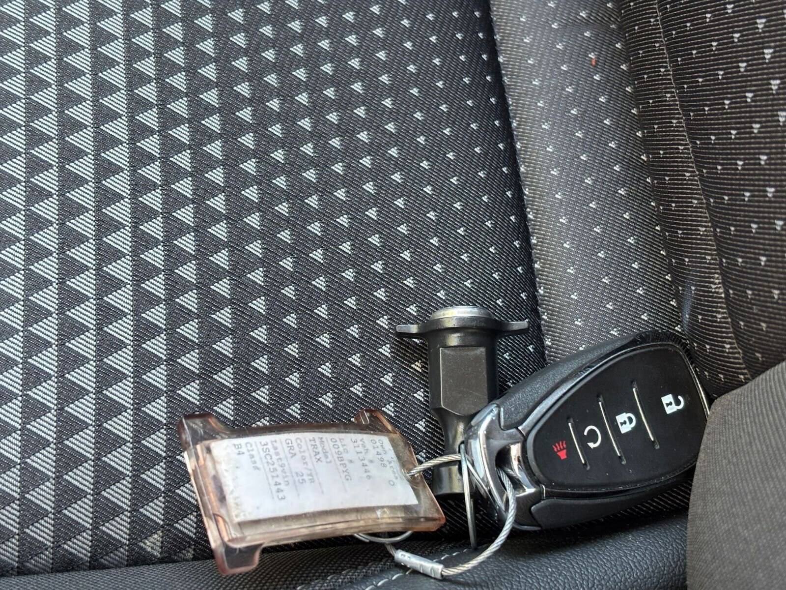 Thumbnail: 2025 Chevrolet Trax - 21