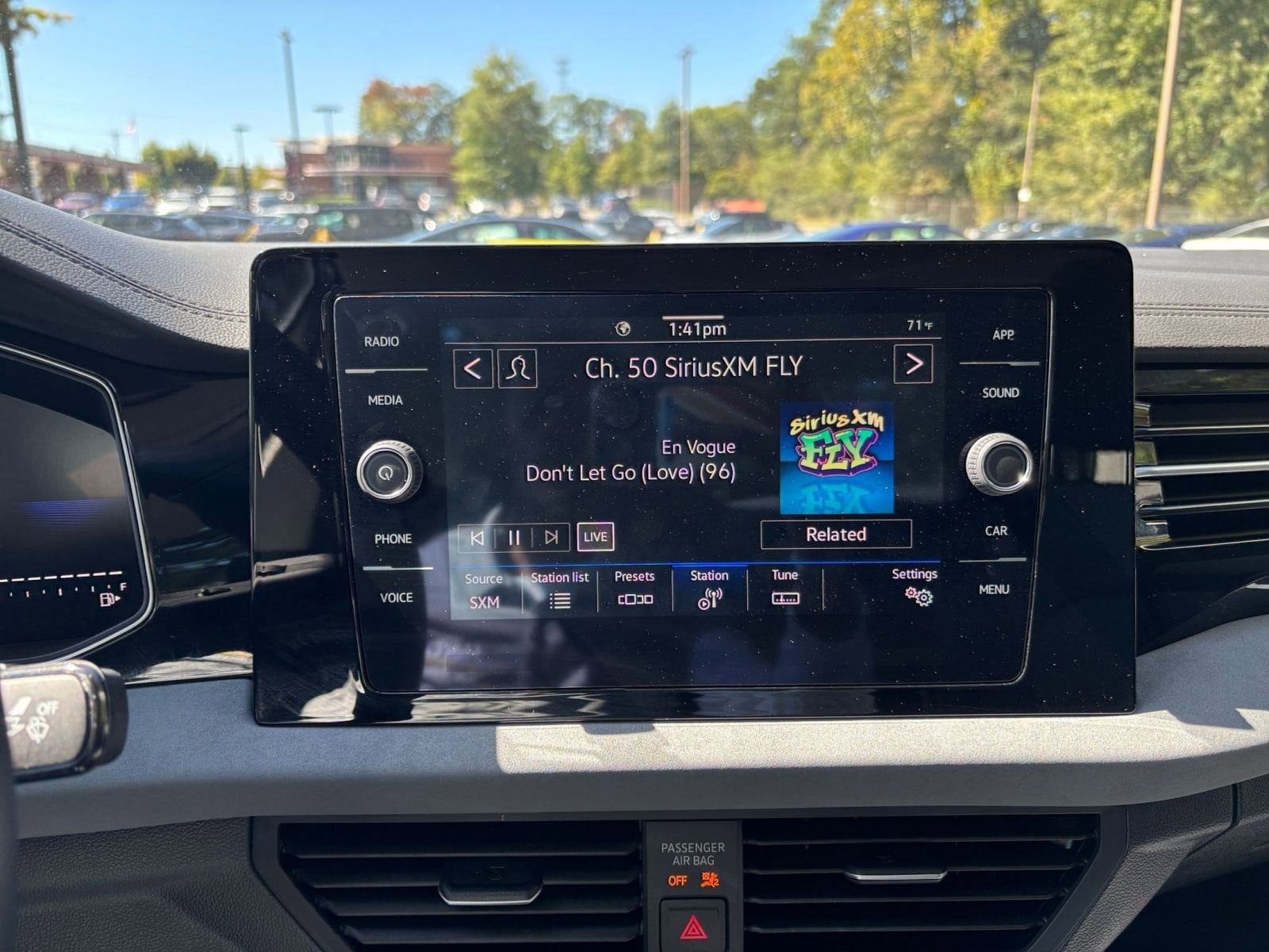 Thumbnail: 2025 Volkswagen Jetta - 18