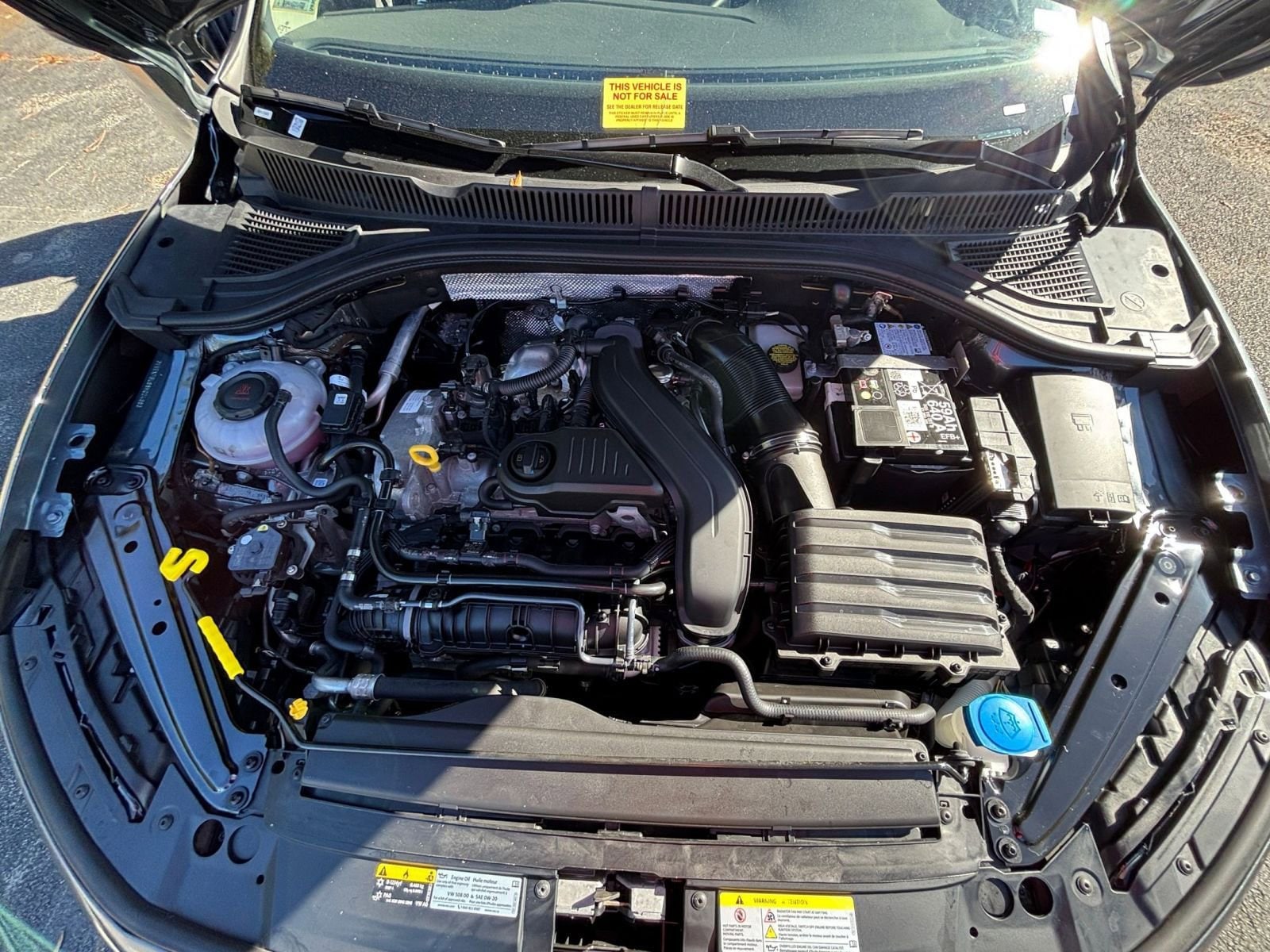 Thumbnail: 2025 Volkswagen Jetta - 32