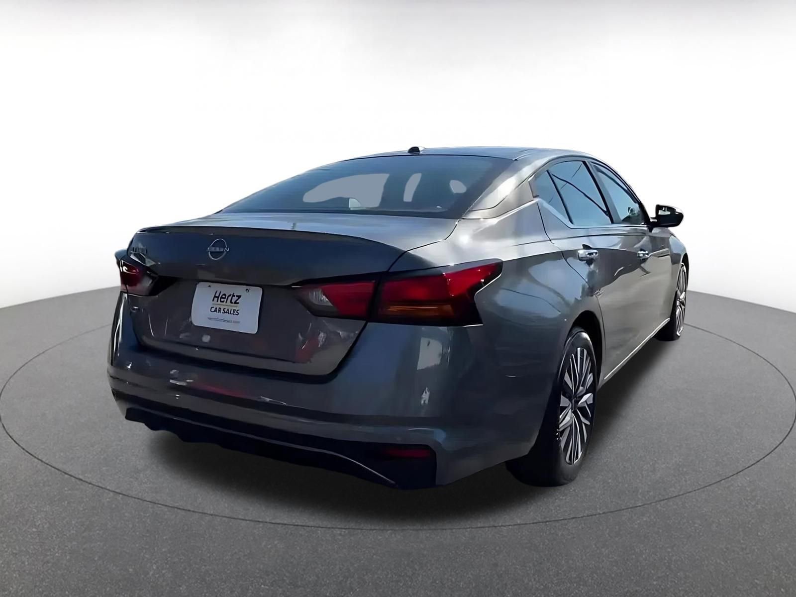 Thumbnail: 2025 Nissan Altima - 14