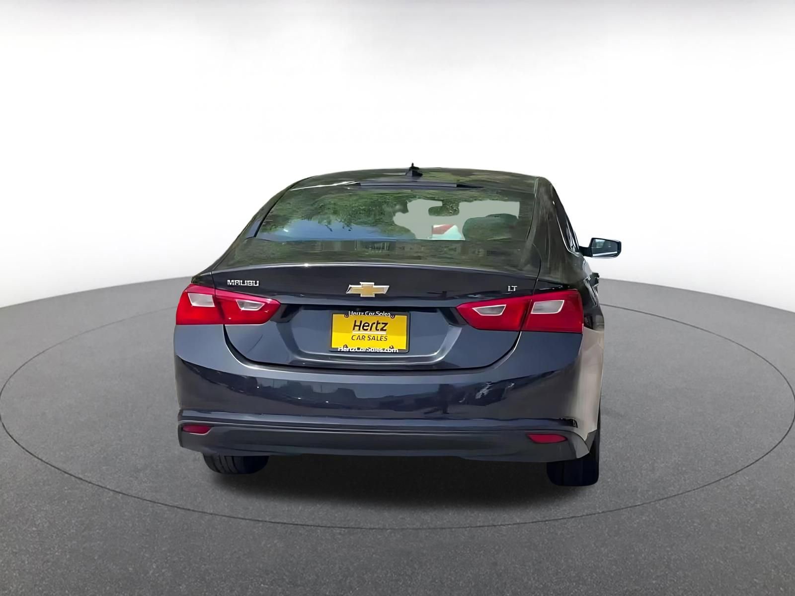 Thumbnail: 2023 Chevrolet Malibu - 12