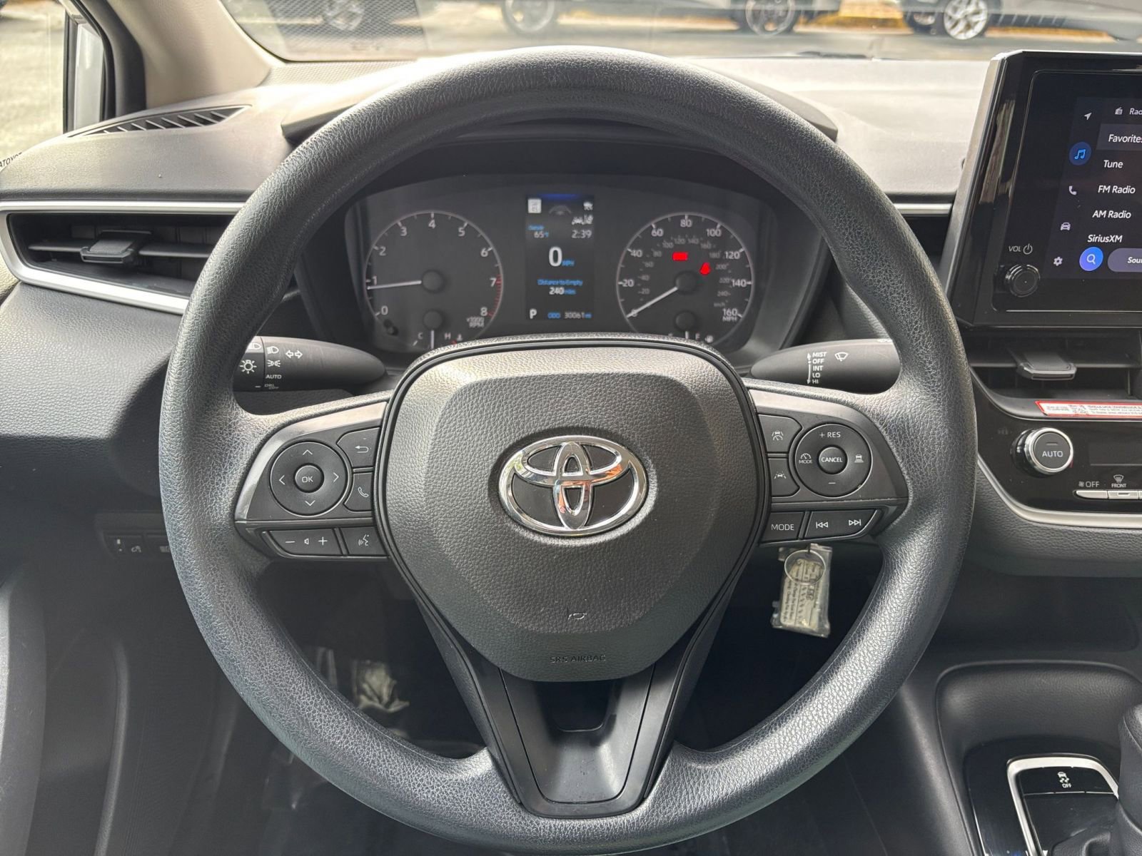 Thumbnail: 2025 Toyota Corolla - 34