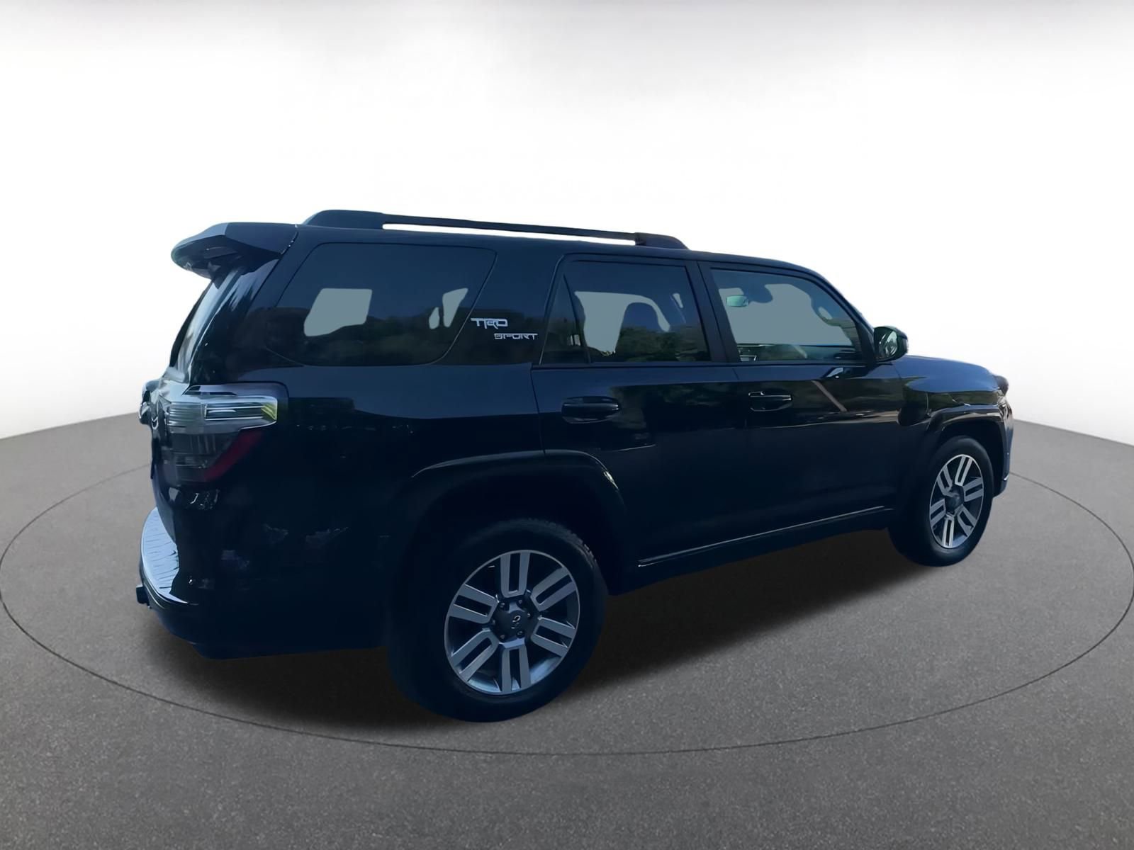 Thumbnail: 2024 Toyota 4Runner - 15