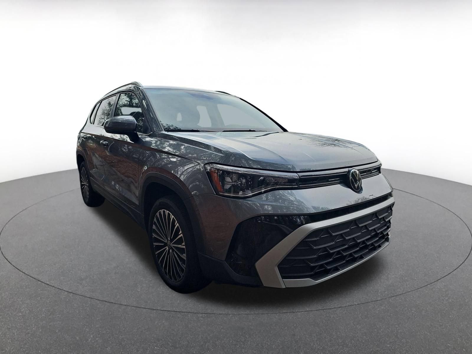 Thumbnail: 2025 Volkswagen Taos - 1