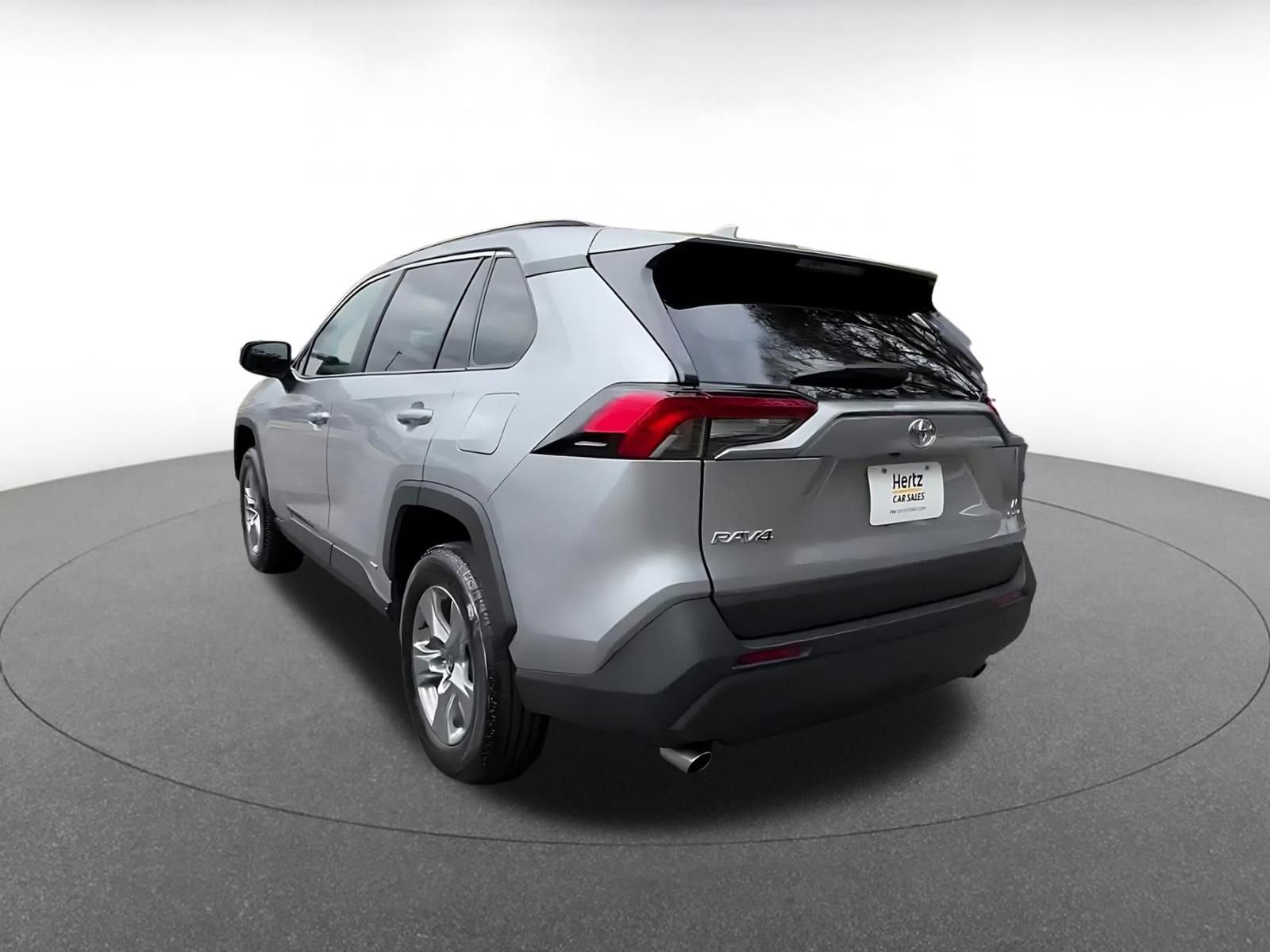 Thumbnail: 2025 Toyota RAV4 - 11