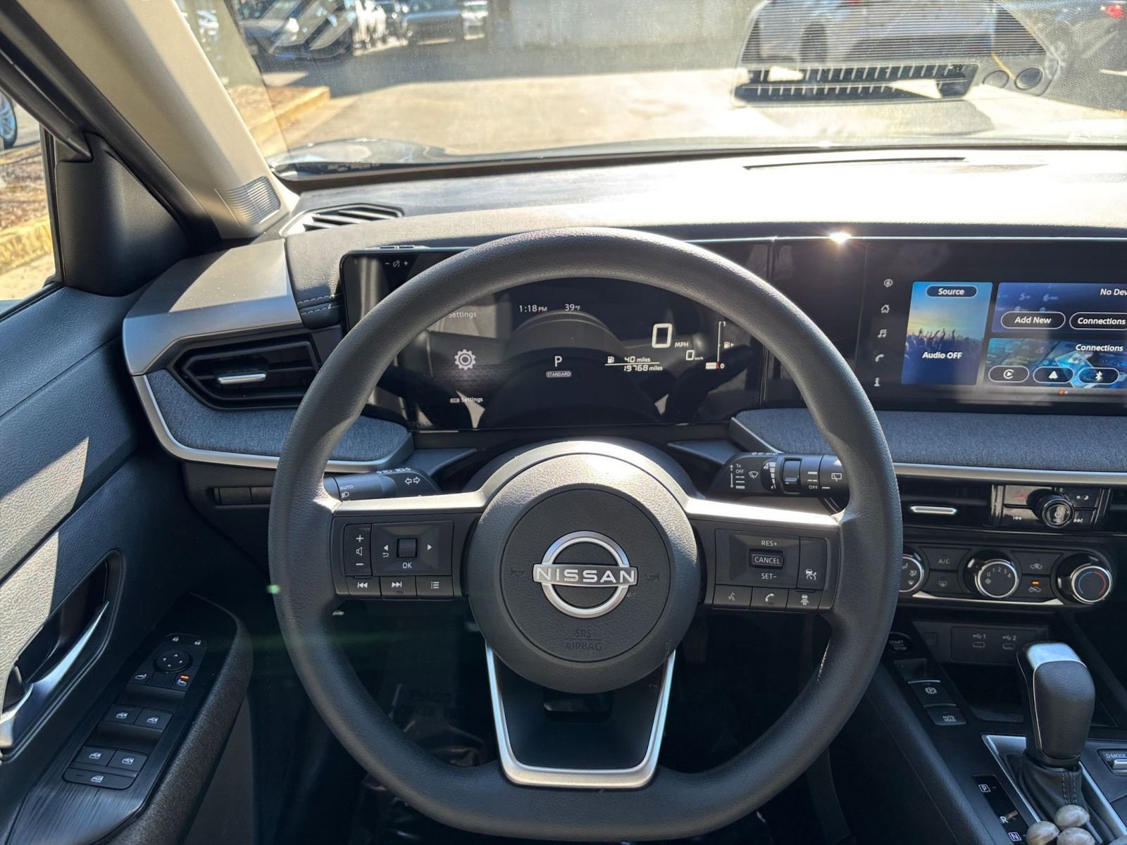 Thumbnail: 2025 Nissan Kicks - 34