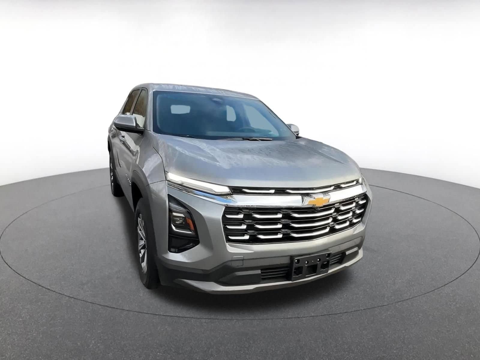 Thumbnail: 2025 Chevrolet Equinox - 3