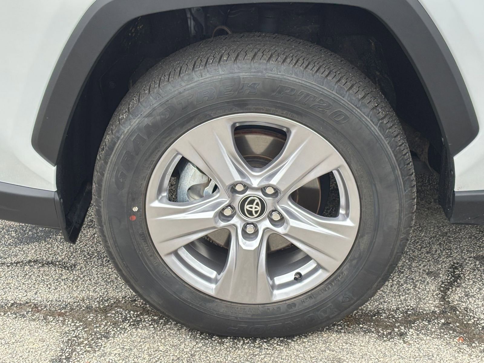 Thumbnail: 2025 Toyota RAV4 - 30