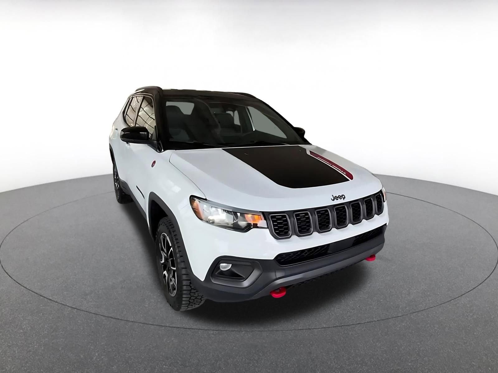 Thumbnail: 2025 Jeep Compass - 3