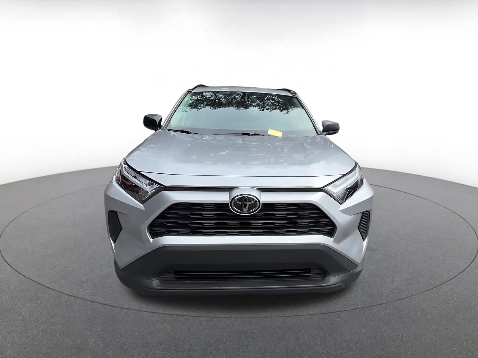 Thumbnail: 2025 Toyota RAV4 - 4