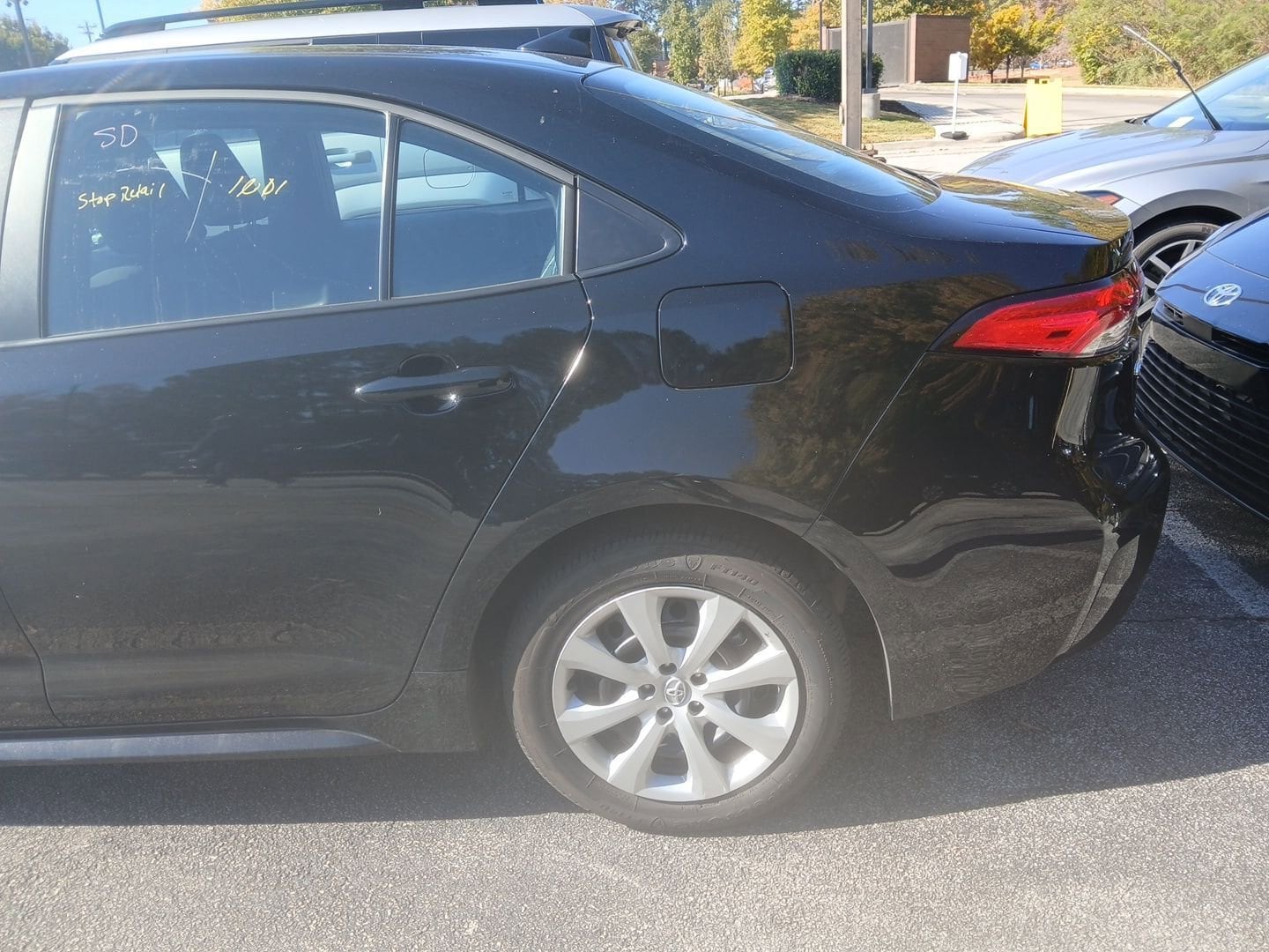 Thumbnail: 2025 Toyota Corolla - 5