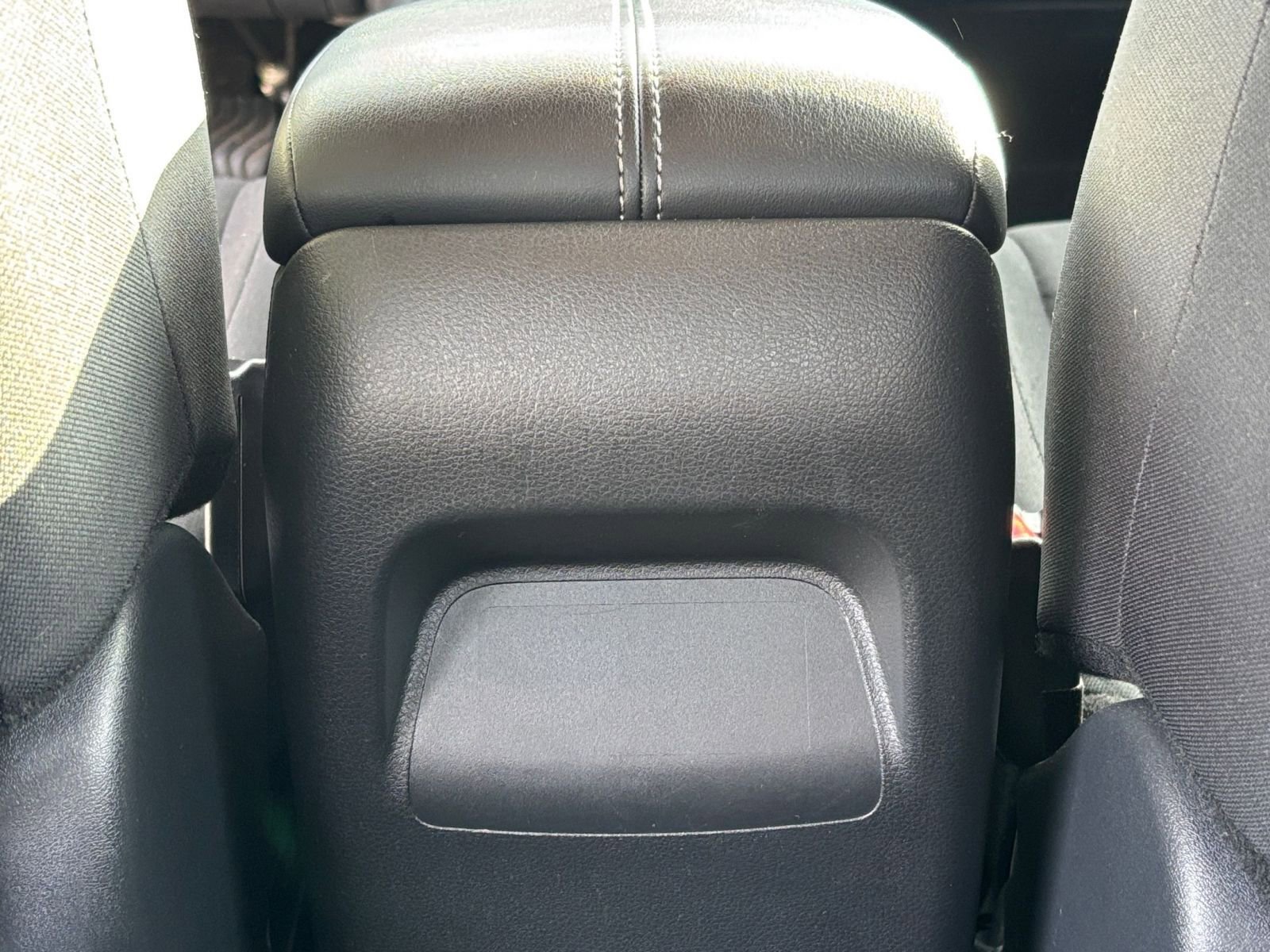 Thumbnail: 2025 Nissan Sentra - 24