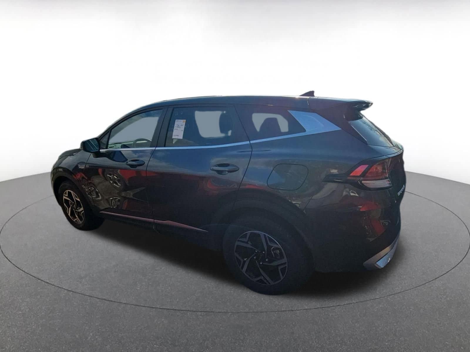 Thumbnail: 2025 Kia Sportage - 5