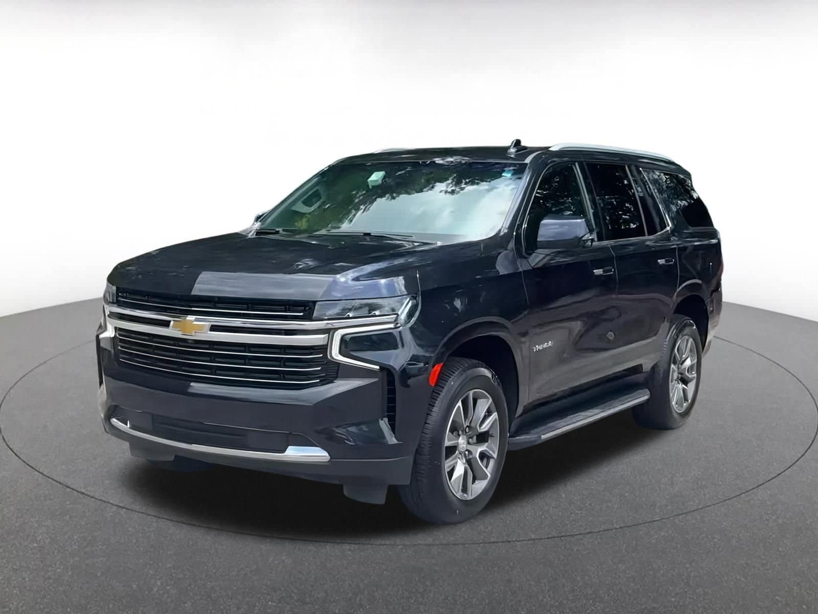 Thumbnail: 2023 Chevrolet Tahoe - 6