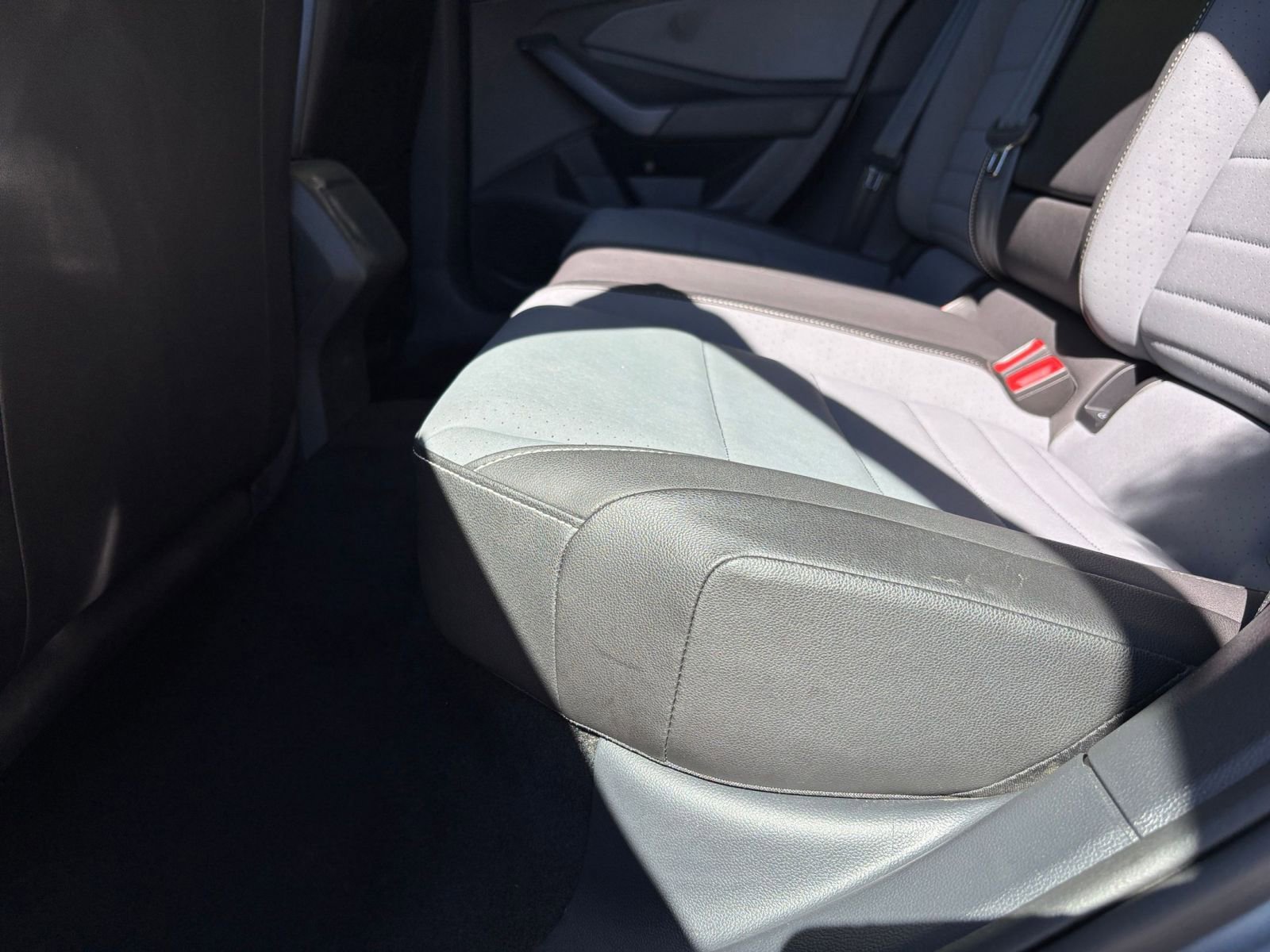 Thumbnail: 2025 Volkswagen Jetta - 25