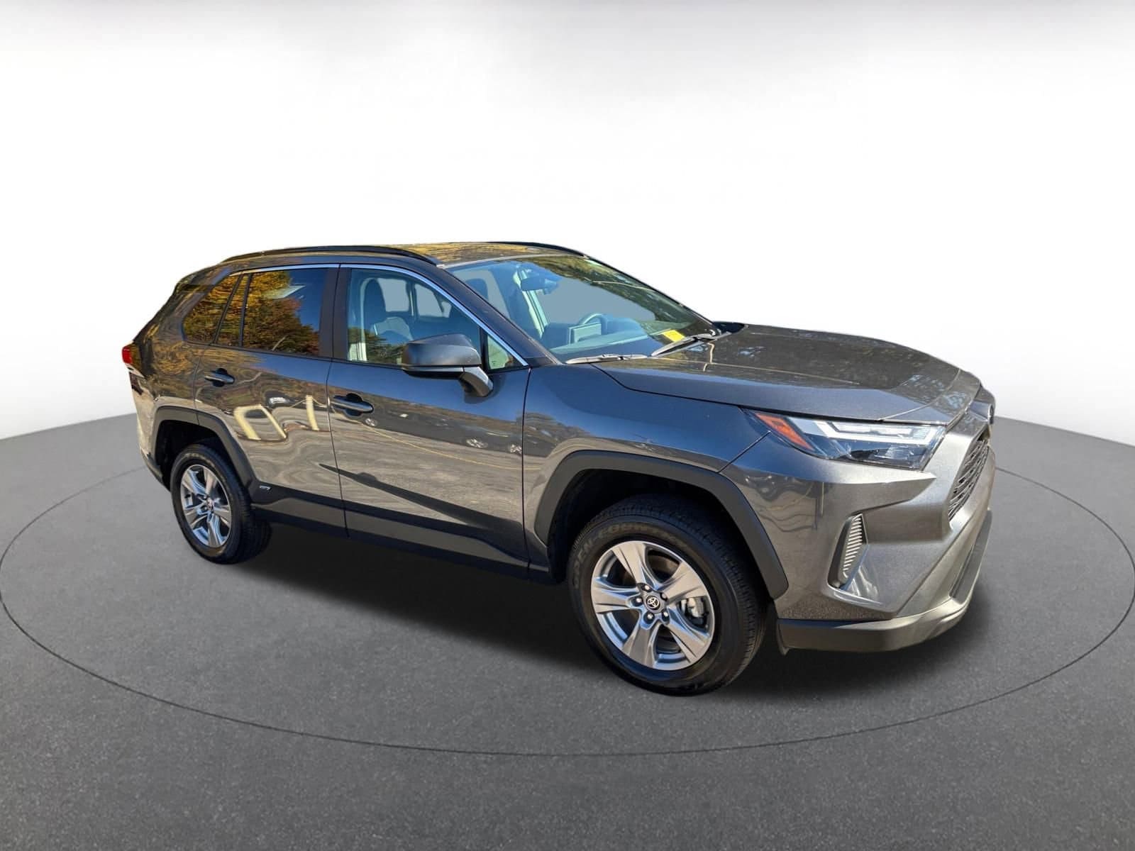 Thumbnail: 2025 Toyota RAV4 - 1