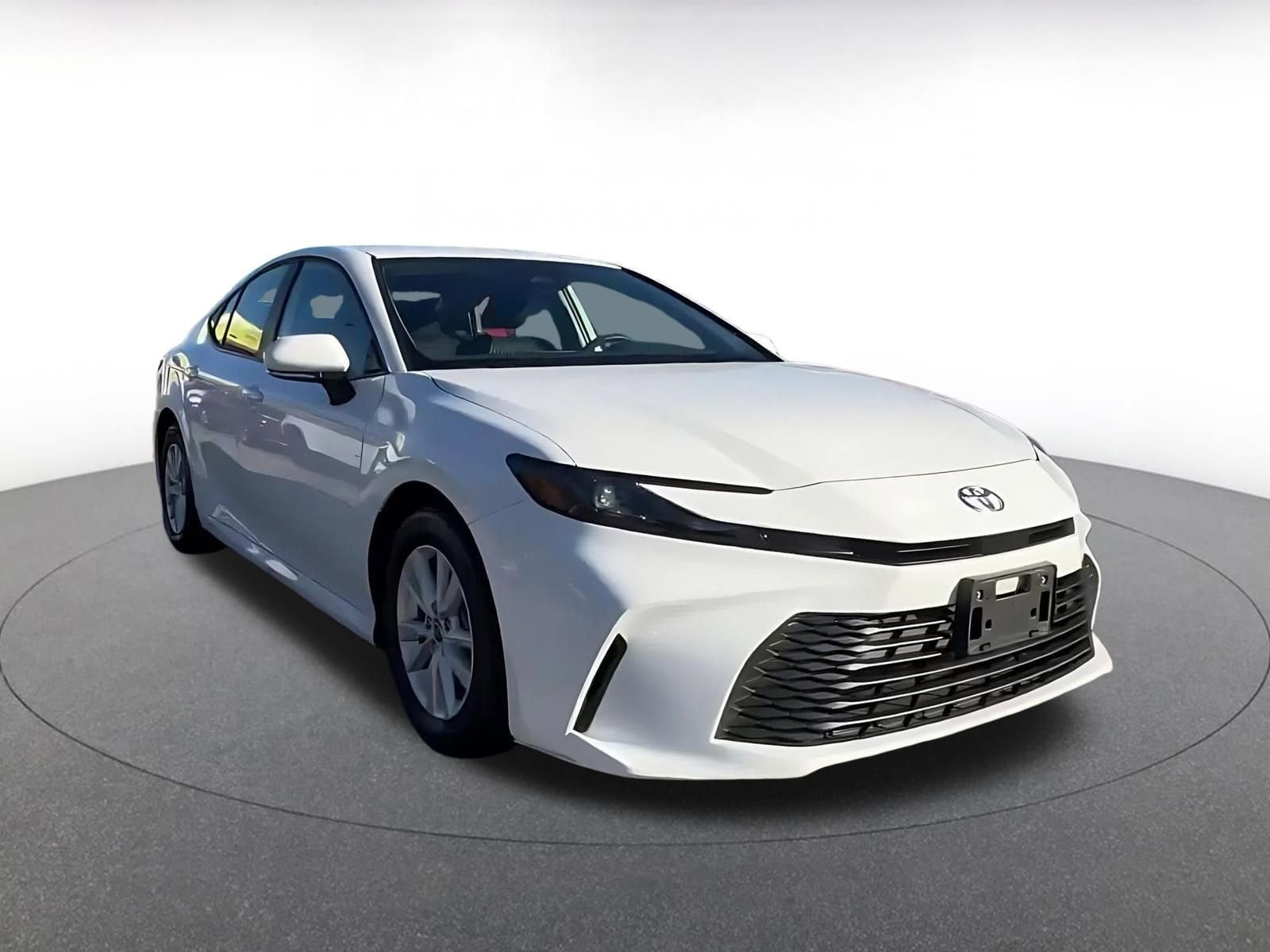 Thumbnail: 2025 Toyota Camry - 3