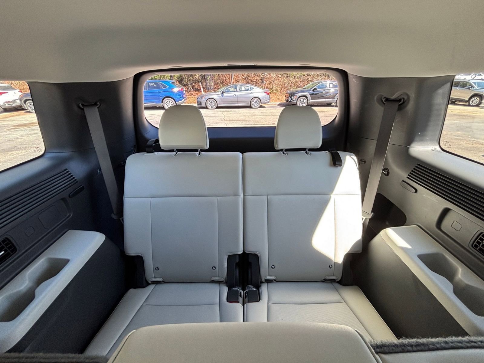 Thumbnail: 2025 Hyundai Santa Fe - 31