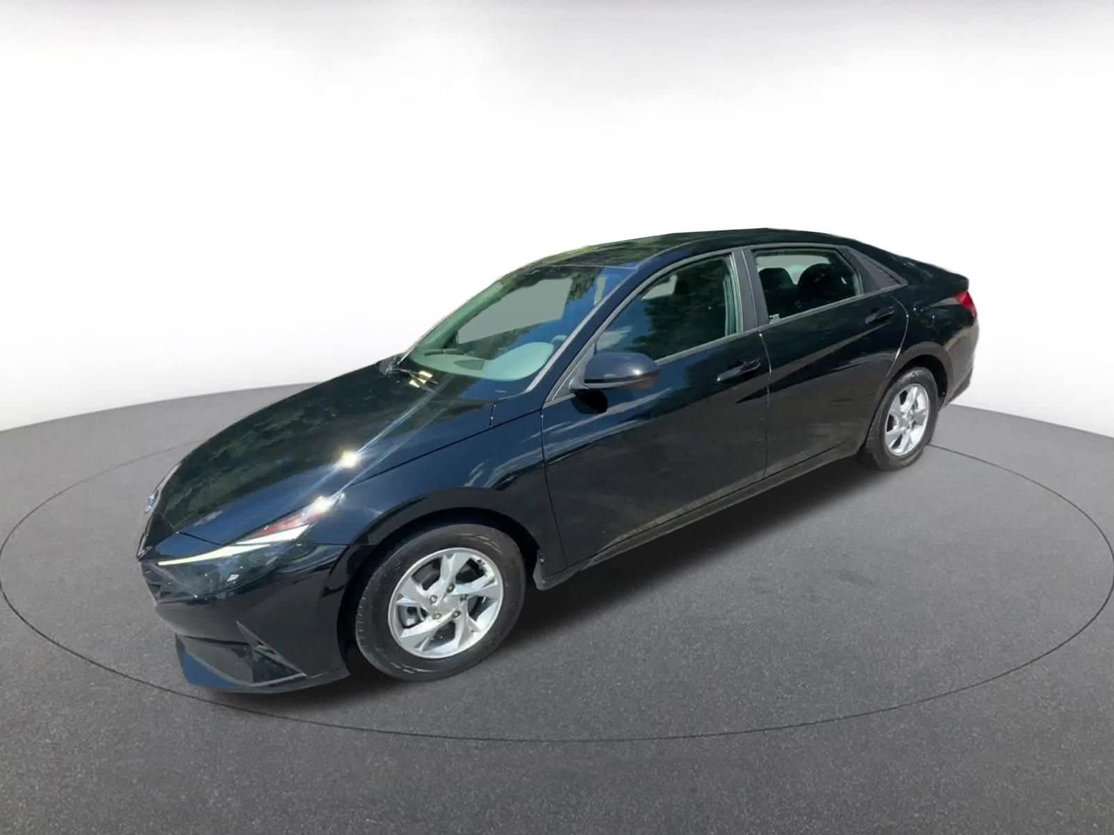 Thumbnail: 2023 Hyundai Elantra - 7