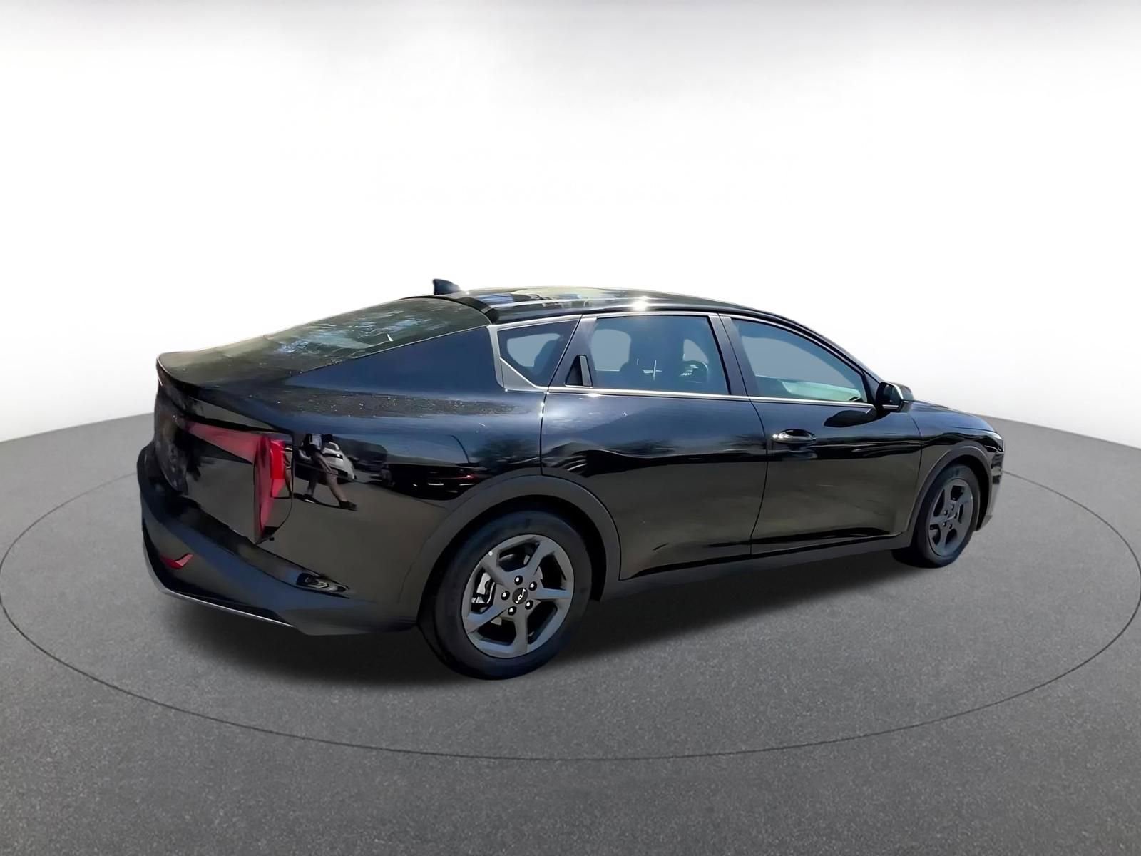 Thumbnail: 2025 Kia K4 - 12