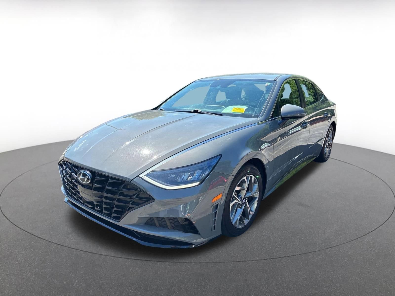 Thumbnail: 2021 Hyundai Sonata - 3