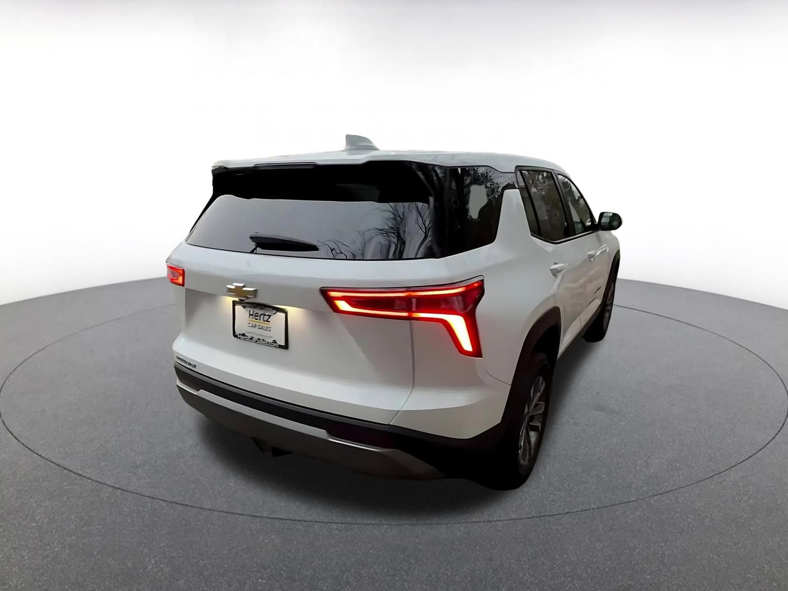 Thumbnail: 2025 Chevrolet Equinox - 15