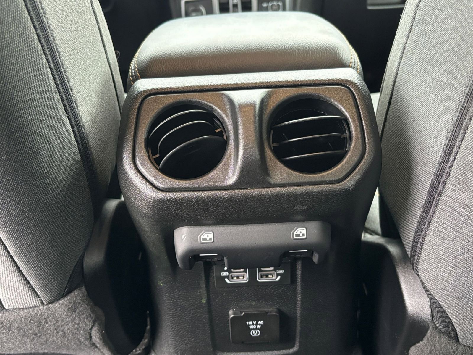 Thumbnail: 2025 Jeep Wrangler - 24