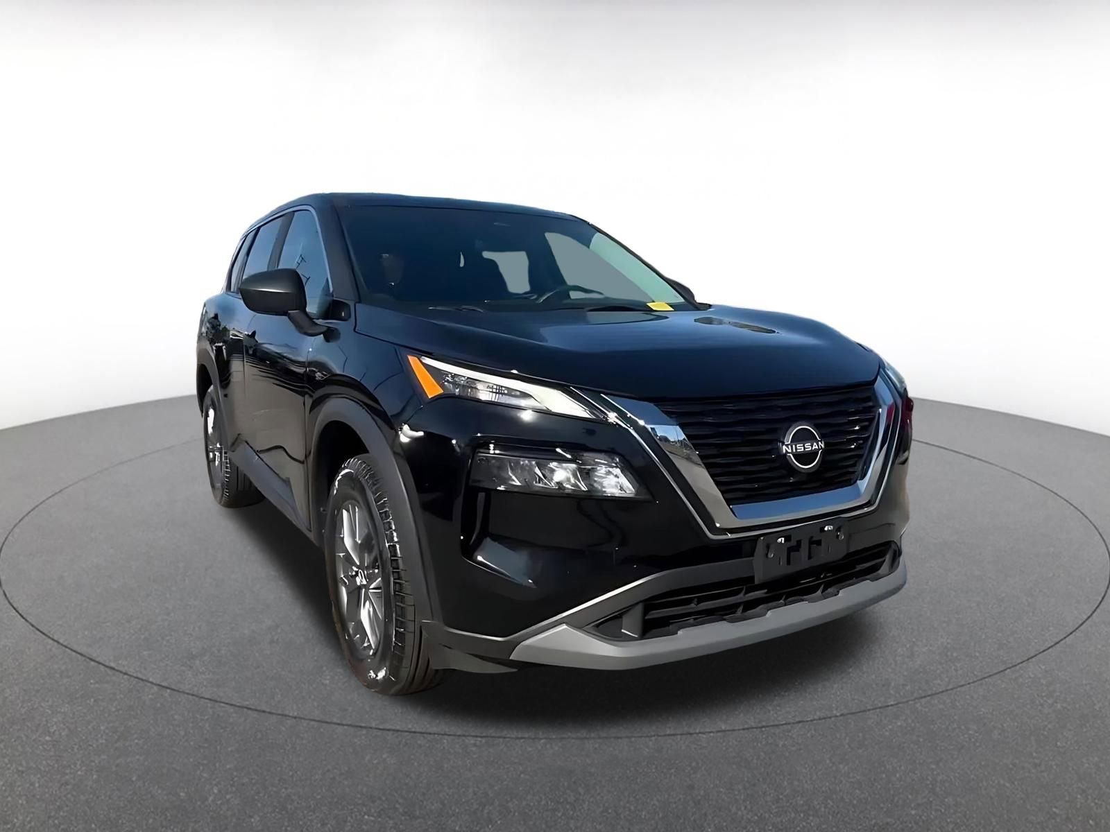 Thumbnail: 2023 Nissan Rogue - 3