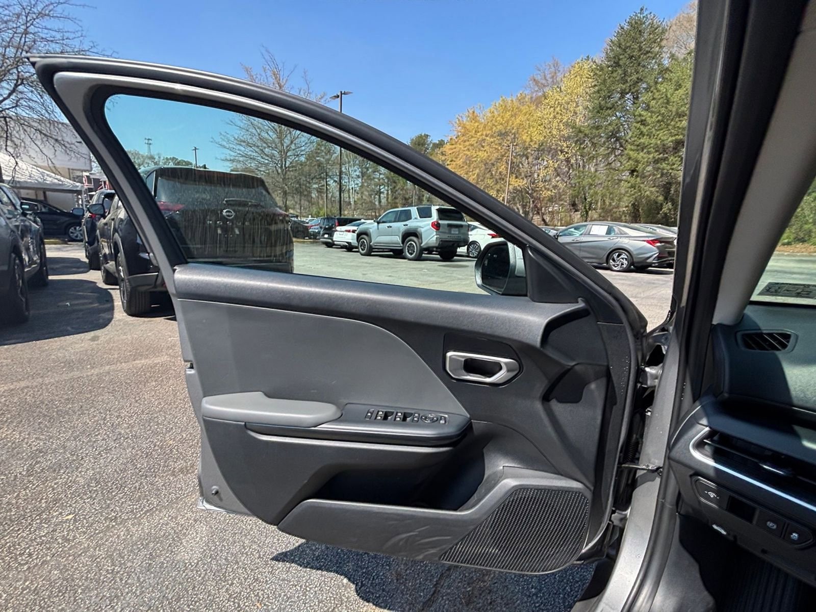 Thumbnail: 2025 Kia K4 - 18