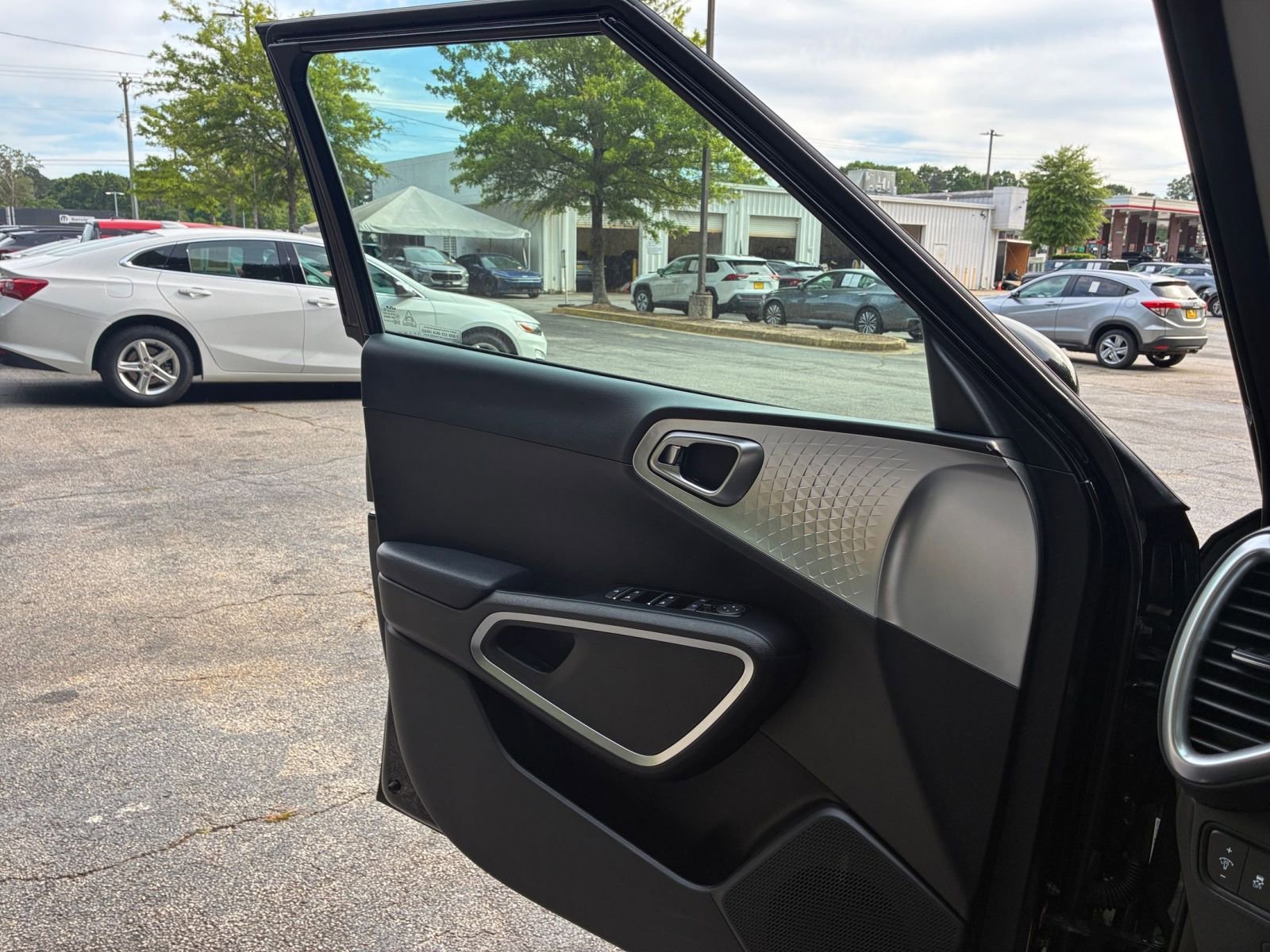 Thumbnail: 2025 Kia Soul - 20
