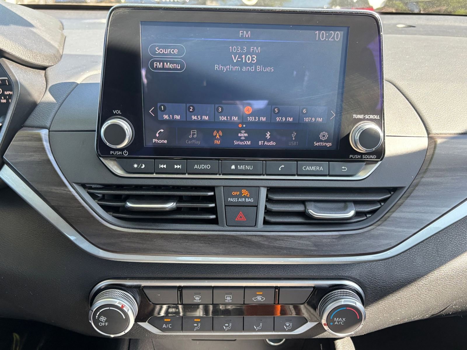 Thumbnail: 2025 Nissan Altima - 17