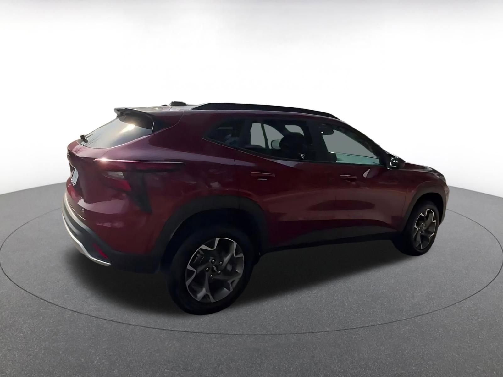 Thumbnail: 2025 Chevrolet Trax - 15